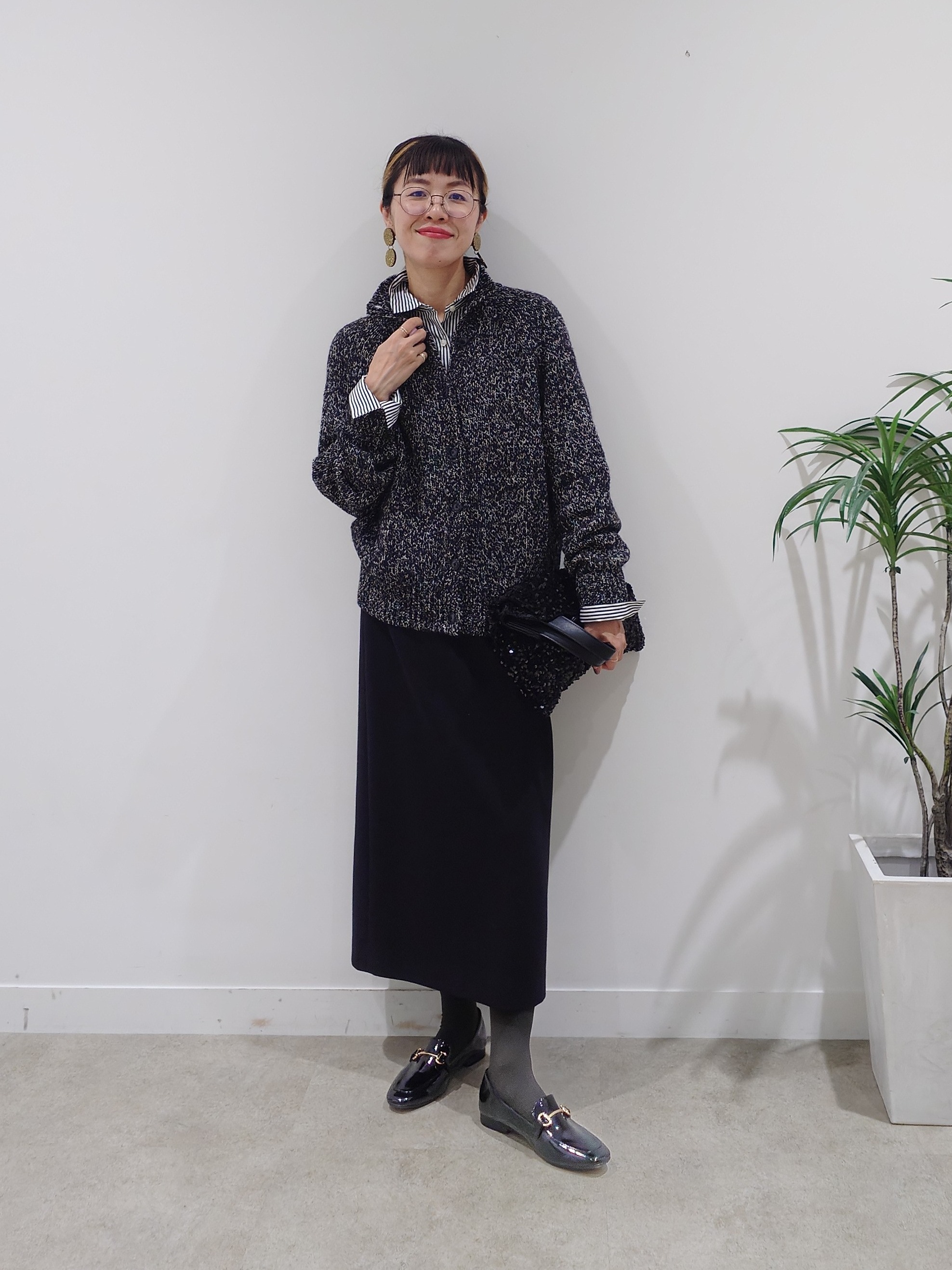 MUTSUKOさんの「UNTITLED｜前後2WAYミックスツィードニット」を使ったコーディネート