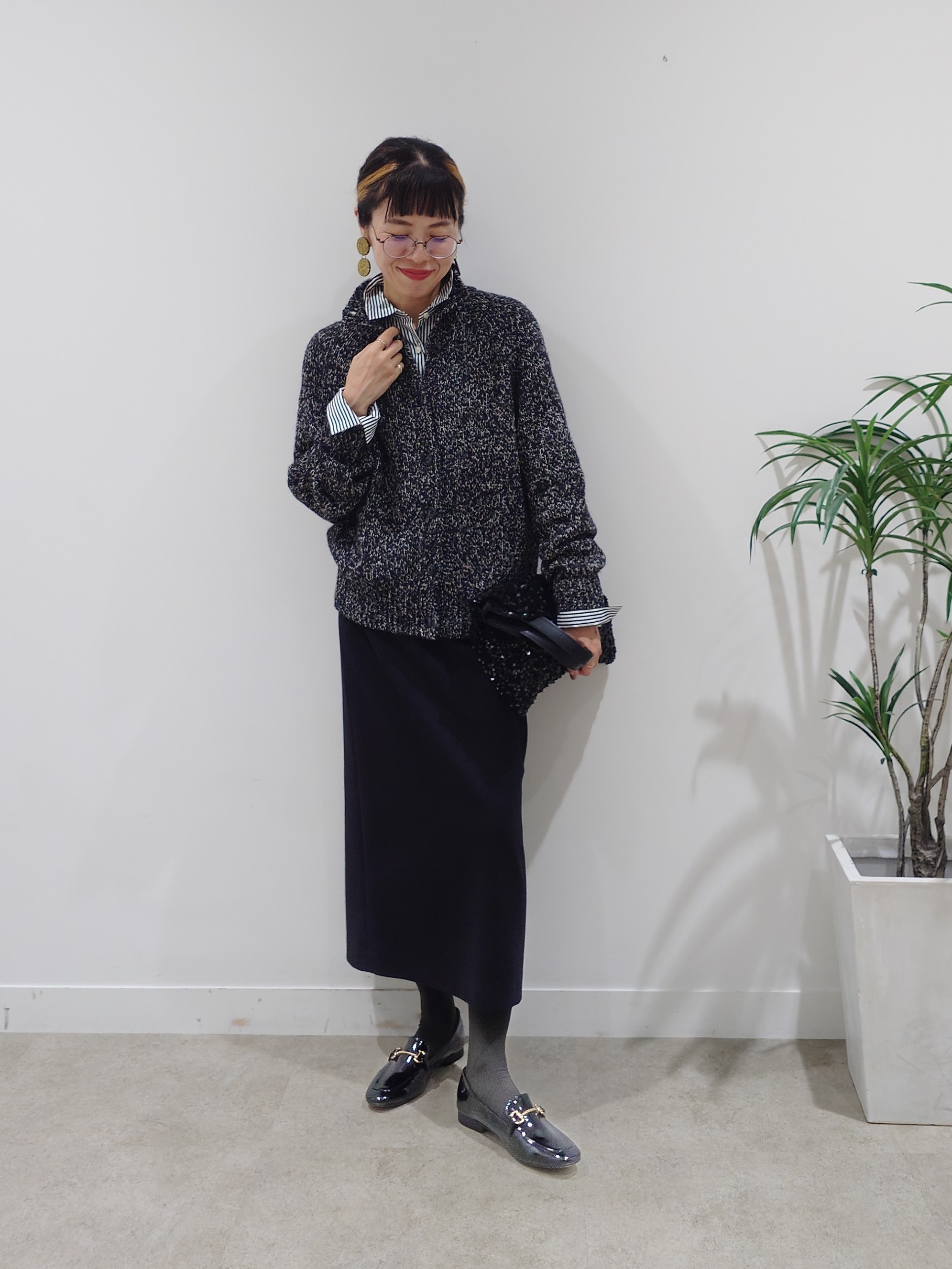MUTSUKOさんの「UNTITLED｜前後2WAYミックスツィードニット」を使ったコーディネート