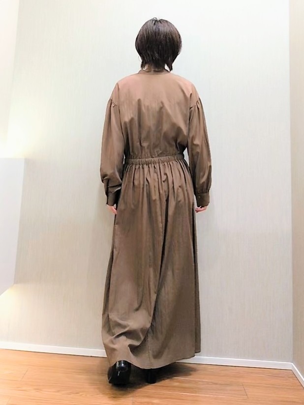 ミズタさんの「UNTITLED｜ドレープワンピース」を使ったコーディネート