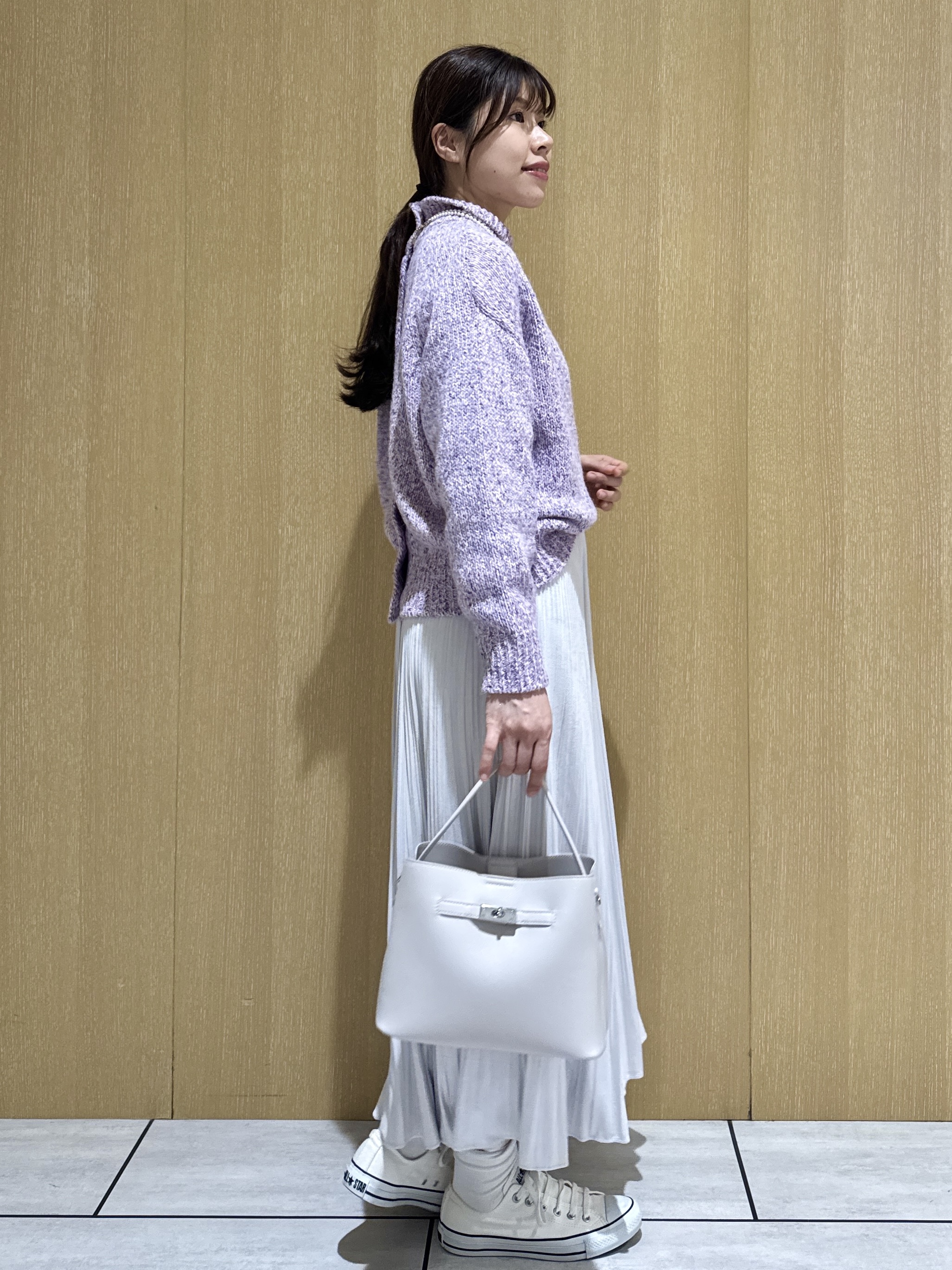nanaさんの「UNTITLED｜前後2WAYミックスツィードニット」を使ったコーディネート