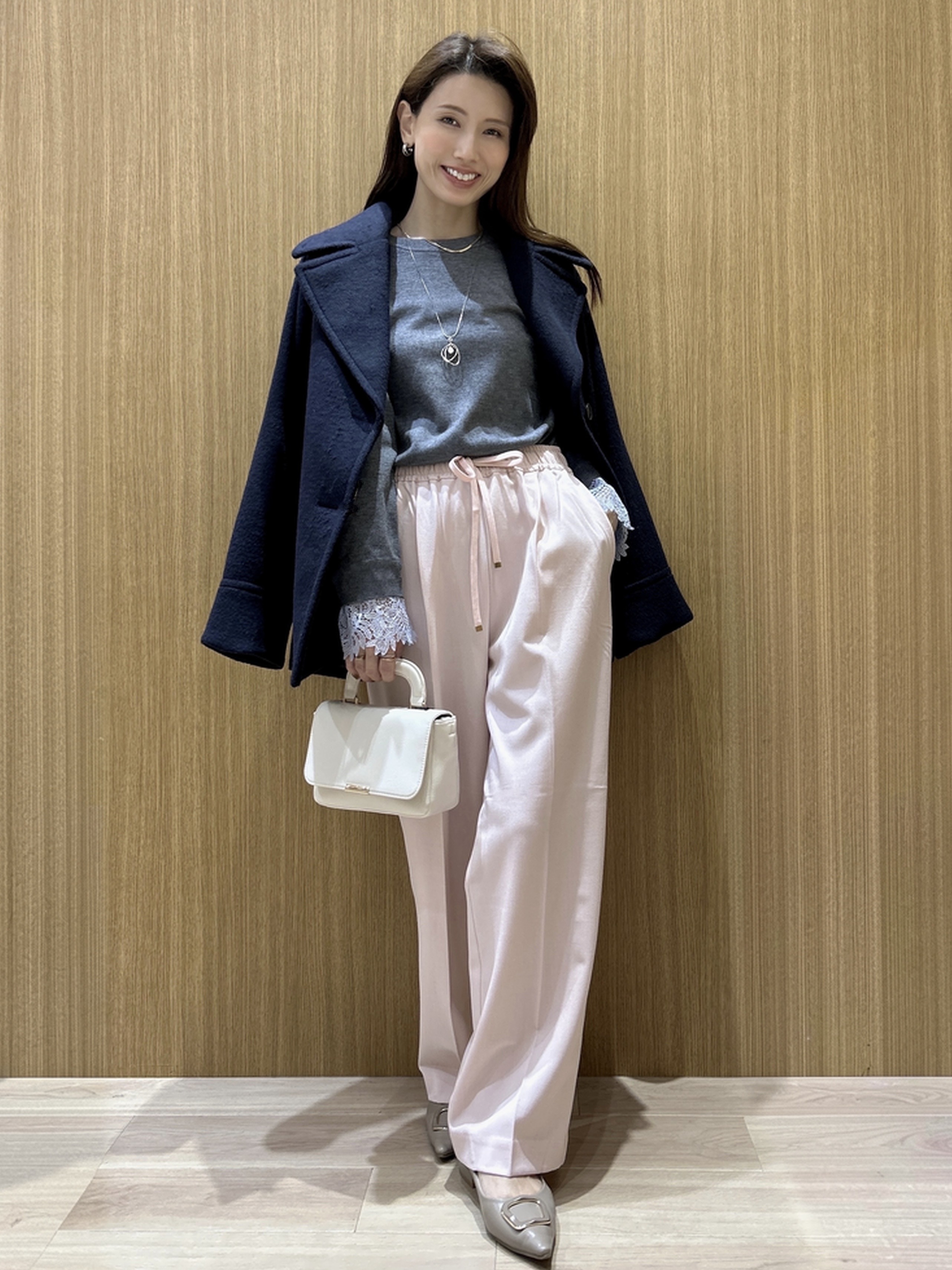 maiさんの「OPAQUE.CLIP｜袖口レースドッキングニット【洗濯機OK】」を使ったコーディネート