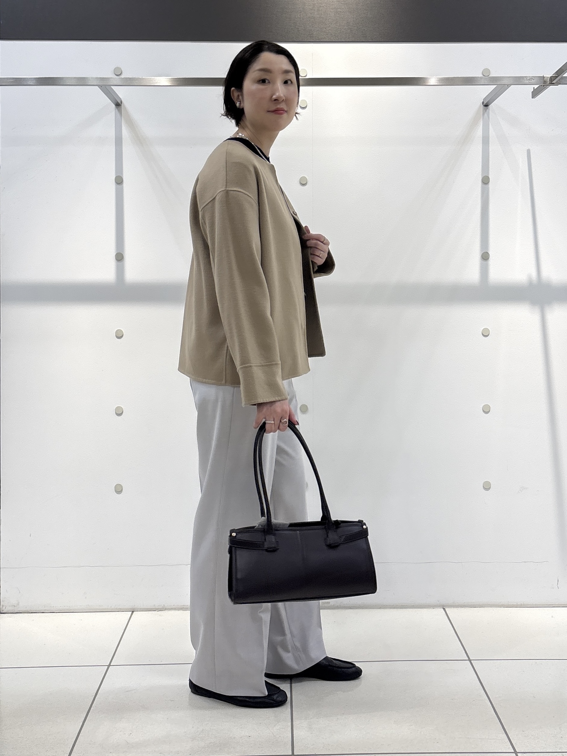 yuriさんの「INDIVI｜追加生産プレオーダー開始！【ウール混】ビッグアーガイル柄ニット」を使ったコーディネート