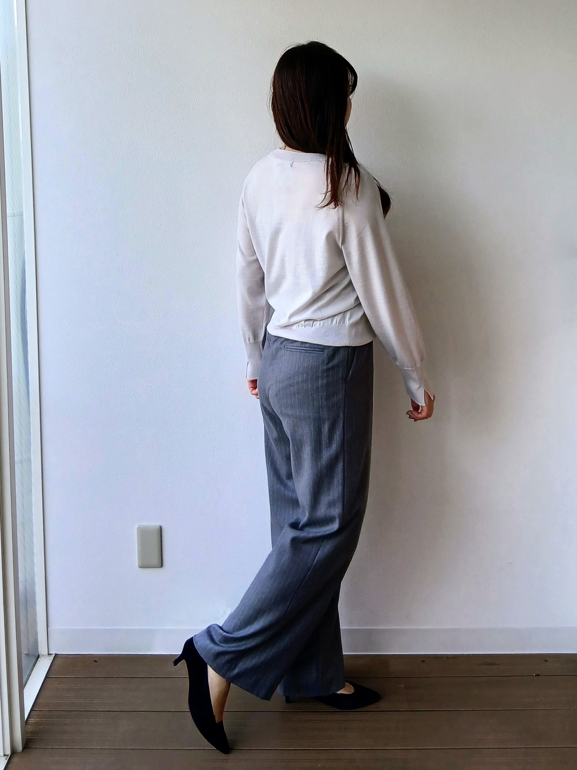 なみきさんの「UNTITLED｜【アンサンブル可能/オンオフ使える】シルクウールカシミヤプルオーバー」を使ったコーディネート