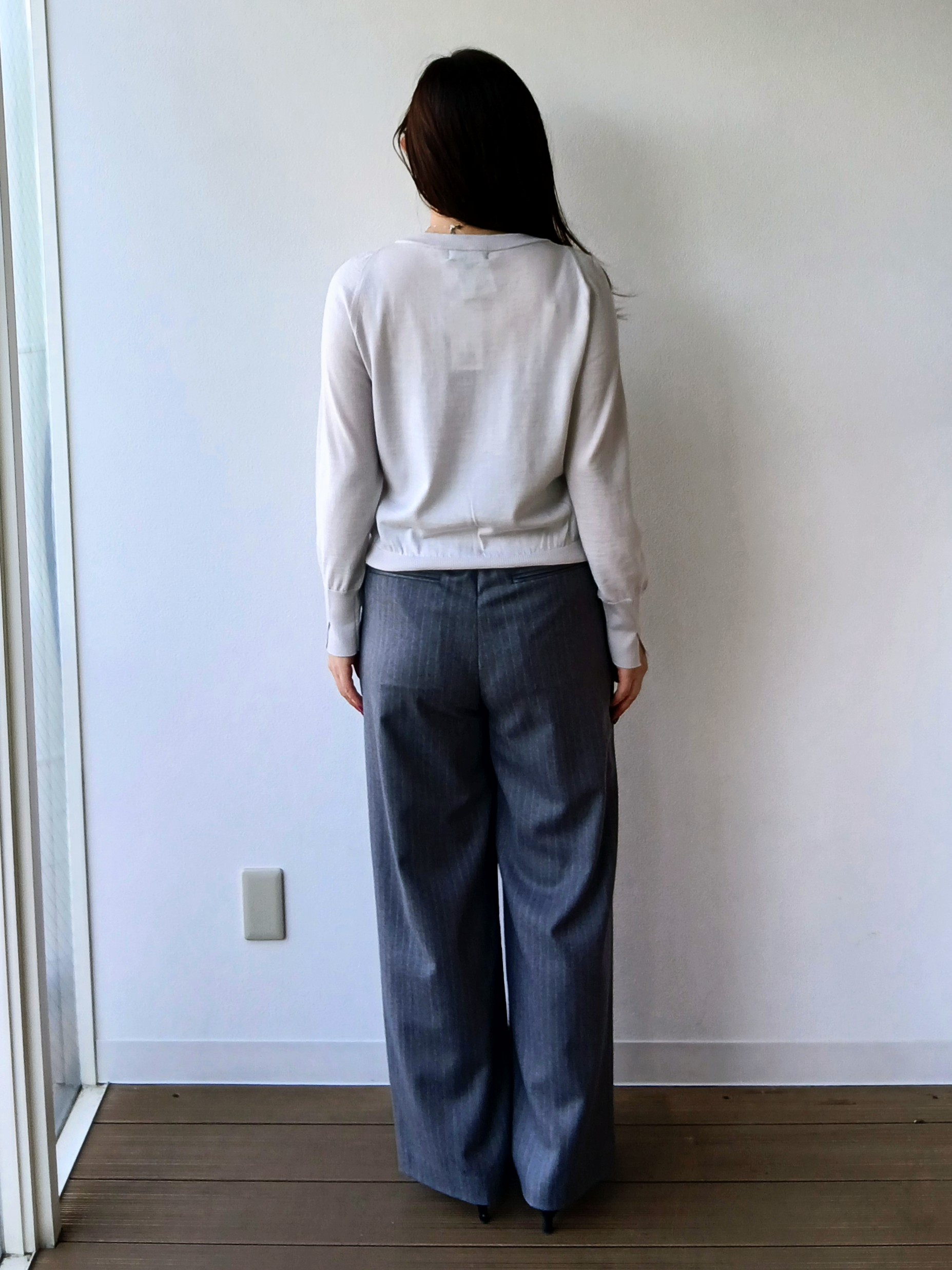 なみきさんの「UNTITLED｜【アンサンブル可能/オンオフ使える】シルクウールカシミヤプルオーバー」を使ったコーディネート