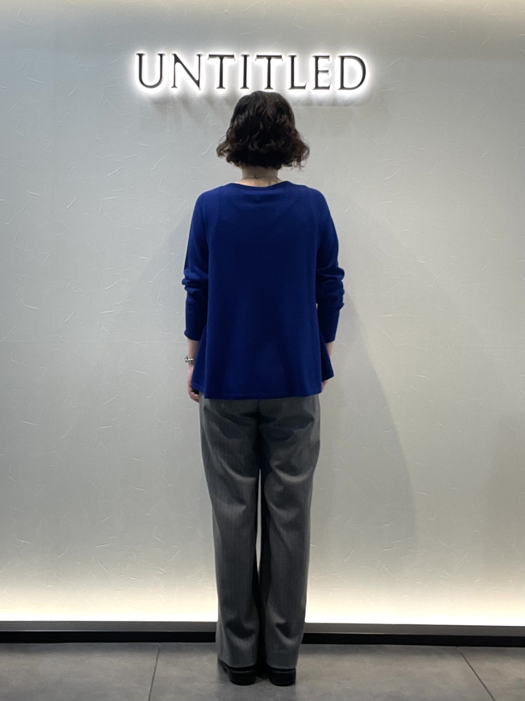 Wachiさんの「UNTITLED｜【シルク混/薄手ニット】Aラインシルエットニットプルオーバー」を使ったコーディネート