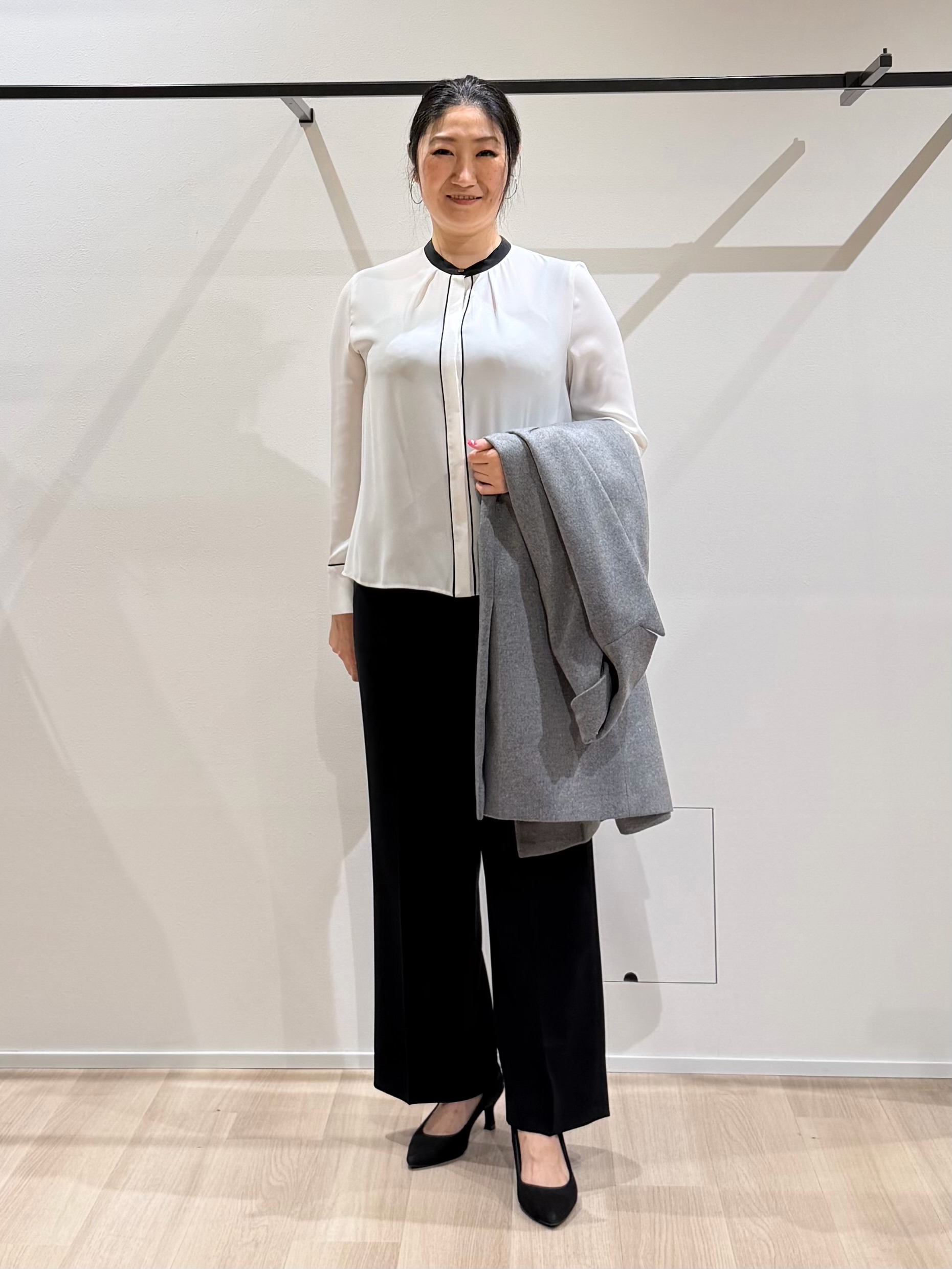 TOMOMIさんの「UNTITLED｜ウールカシミヤテーラーコート」を使ったコーディネート