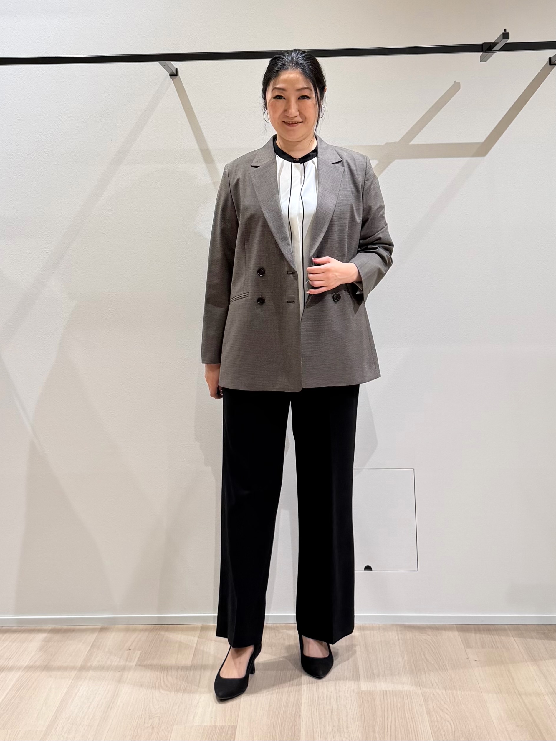 TOMOMIさんの「UNTITLED｜ウールカシミヤテーラーコート」を使ったコーディネート