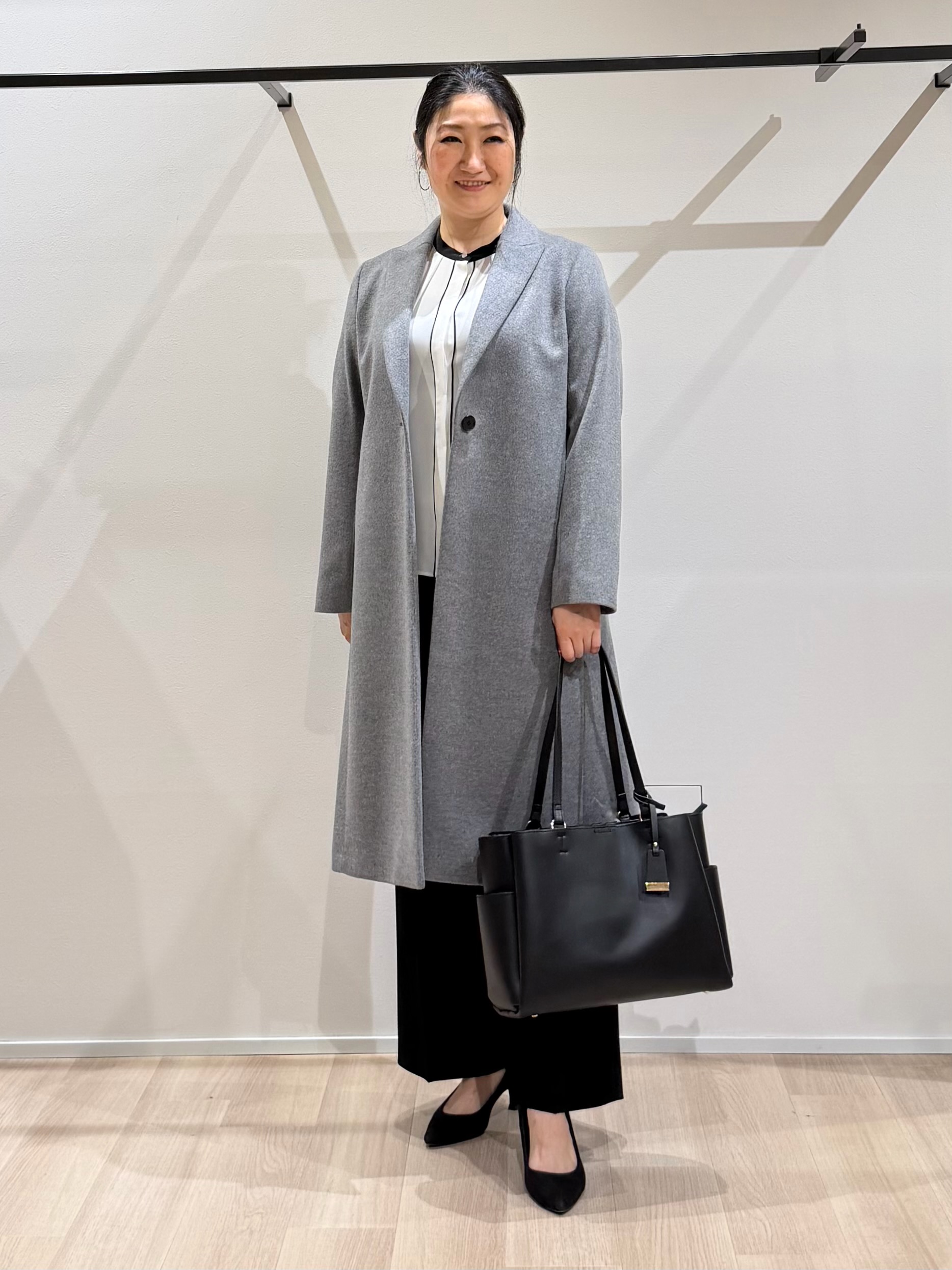 TOMOMIさんの「UNTITLED｜ウールカシミヤテーラーコート」を使ったコーディネート