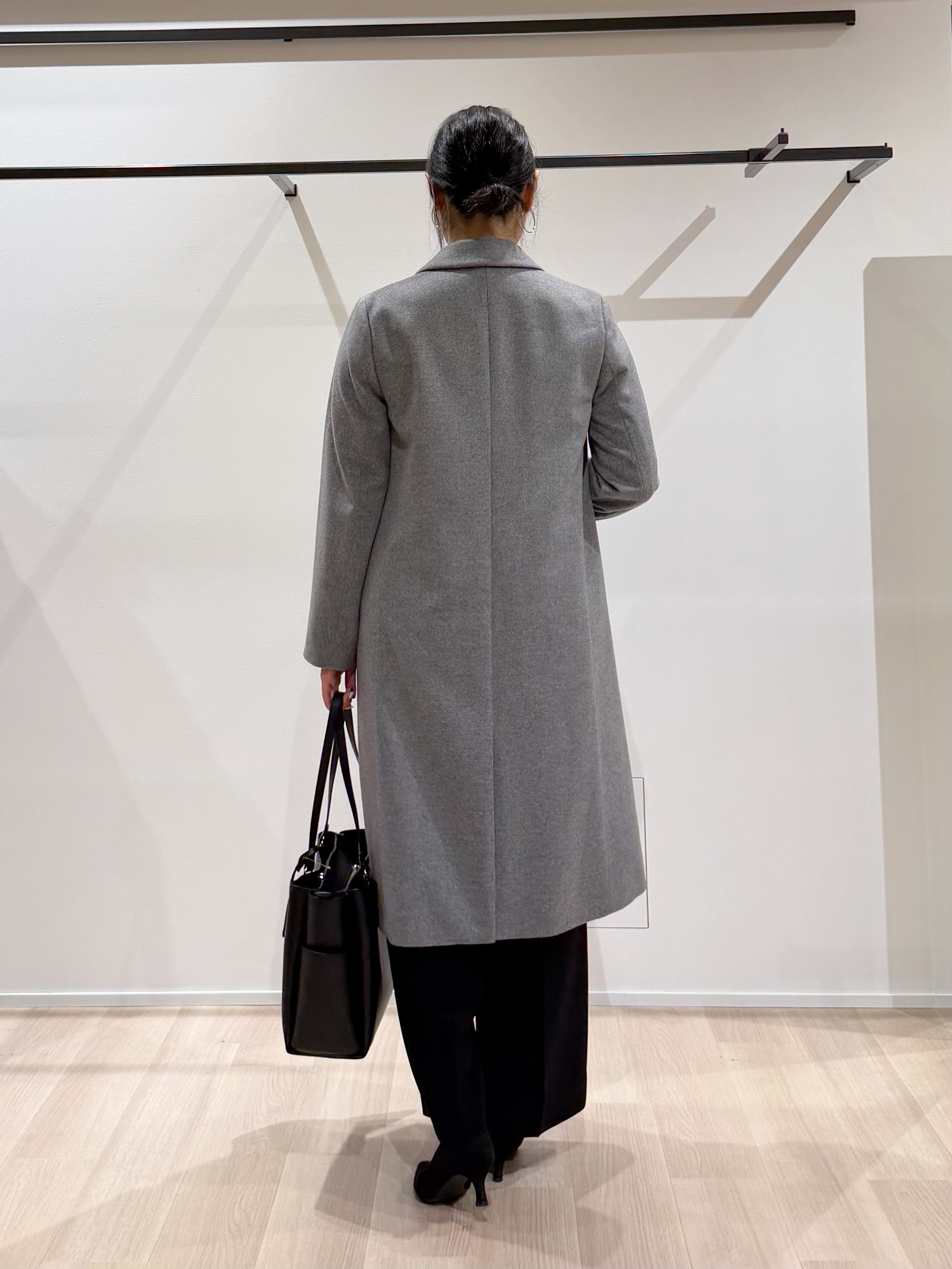 TOMOMIさんの「UNTITLED｜ウールカシミヤテーラーコート」を使ったコーディネート