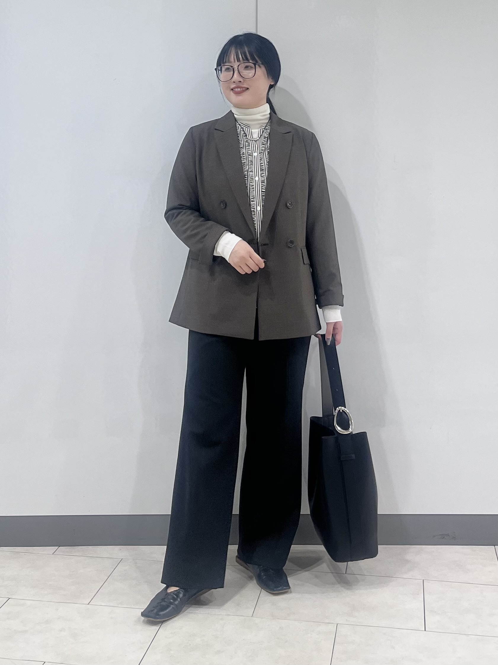 hasuさんの「INDIVI｜【洗濯機OK／ストレッチ◎】秋はじめのダブルジャケット」を使ったコーディネート