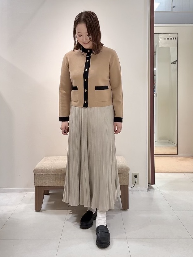 YUIさんの「UNTITLED｜【アンサンブル可/ジャケットライク】モールラインカーディガン」を使ったコーディネート