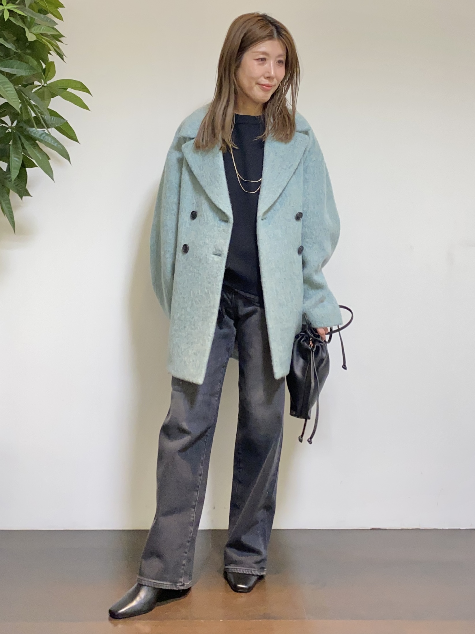 tomoさんの「UNTITLED｜シャギーダブルコート」を使ったコーディネート