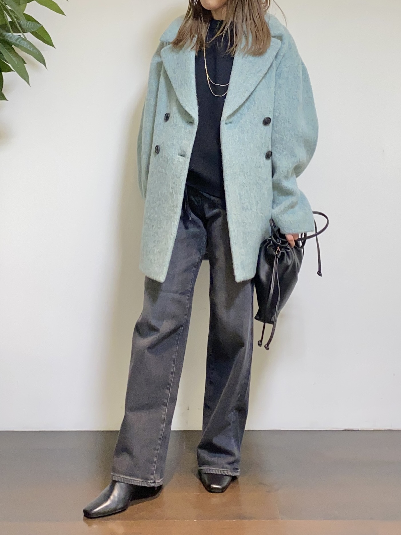 tomoさんの「UNTITLED｜シャギーダブルコート」を使ったコーディネート