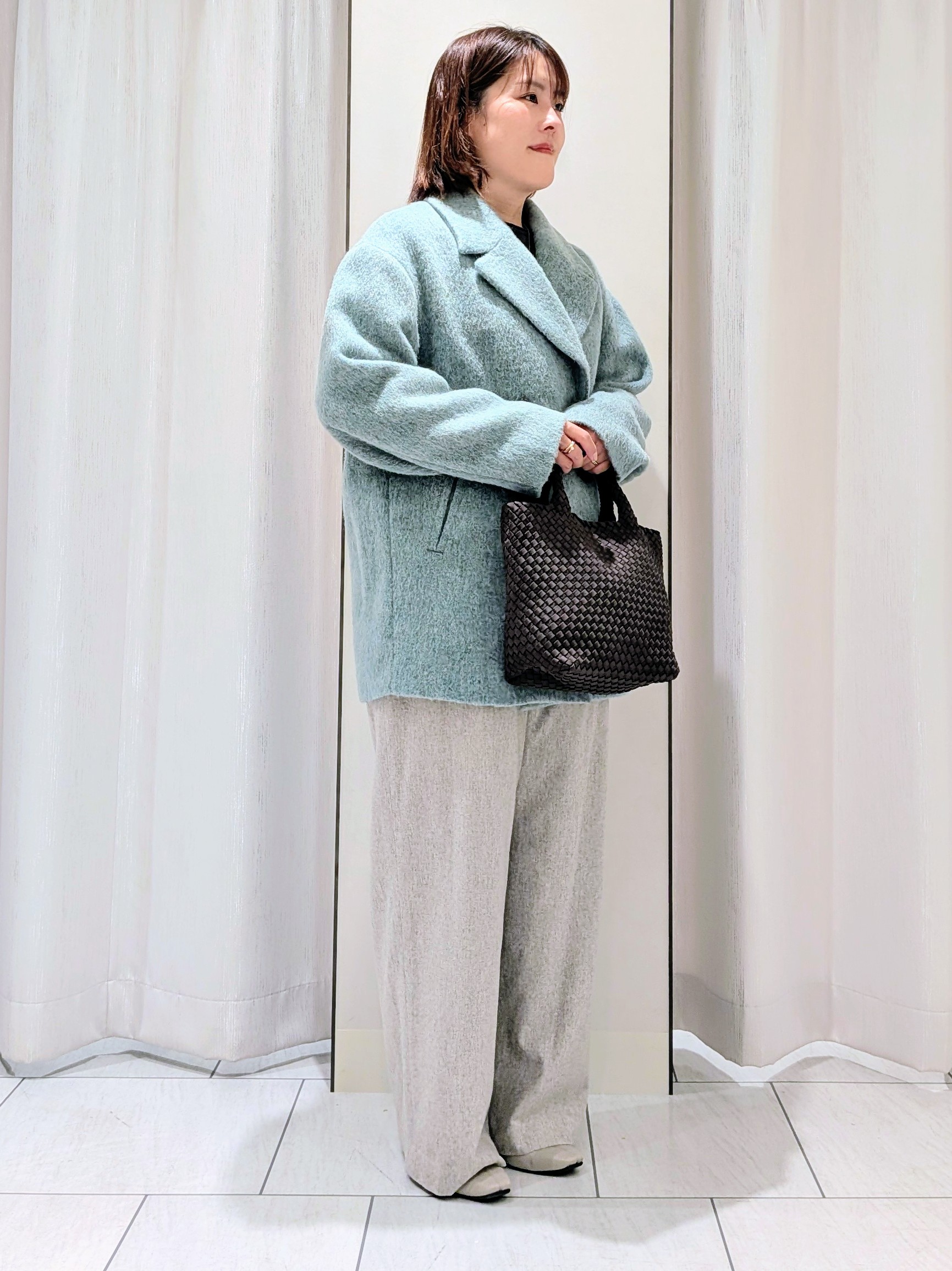Onumaさんの「UNTITLED｜シャギーダブルコート」を使ったコーディネート