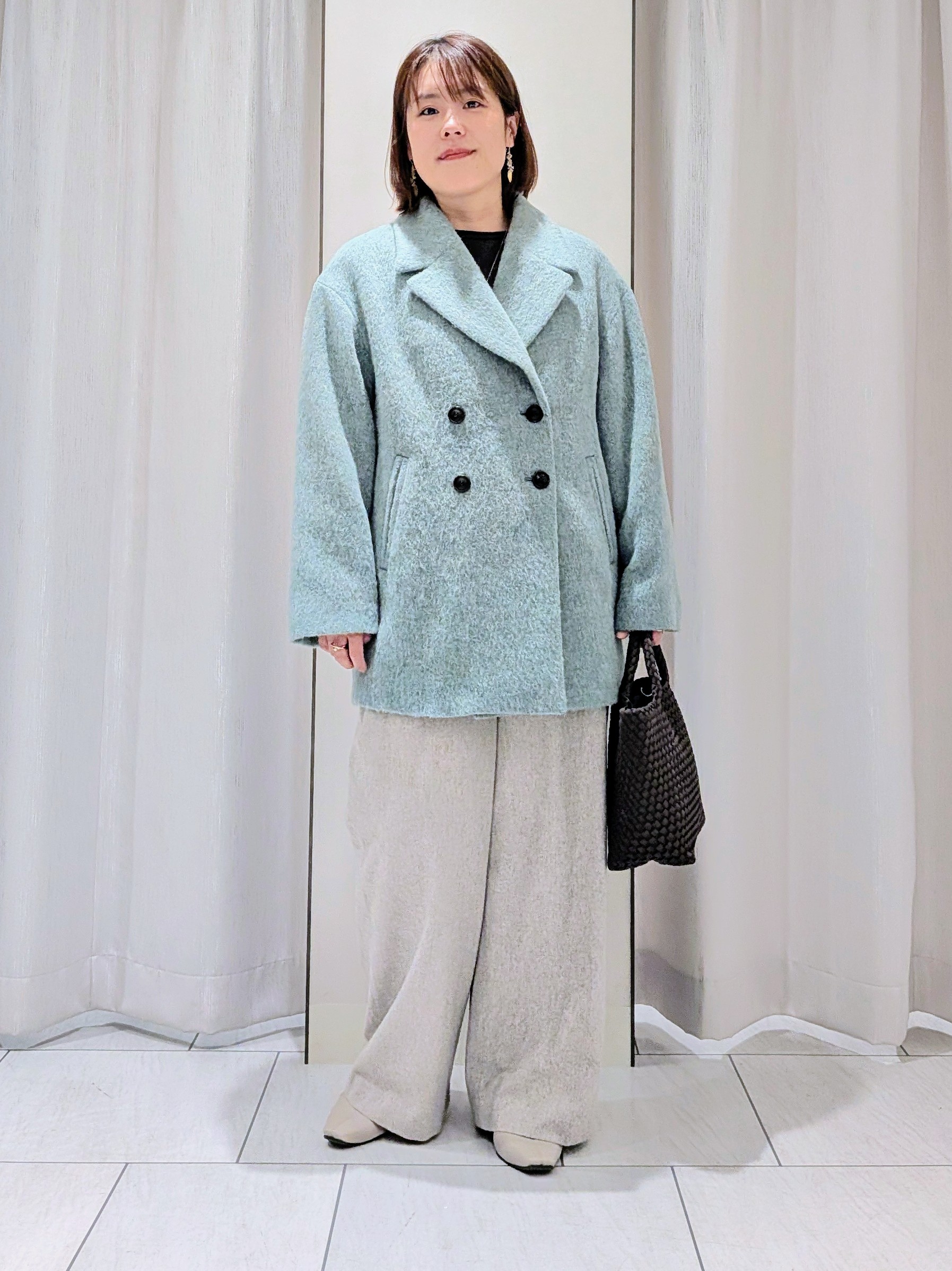 Onumaさんの「UNTITLED｜シャギーダブルコート」を使ったコーディネート
