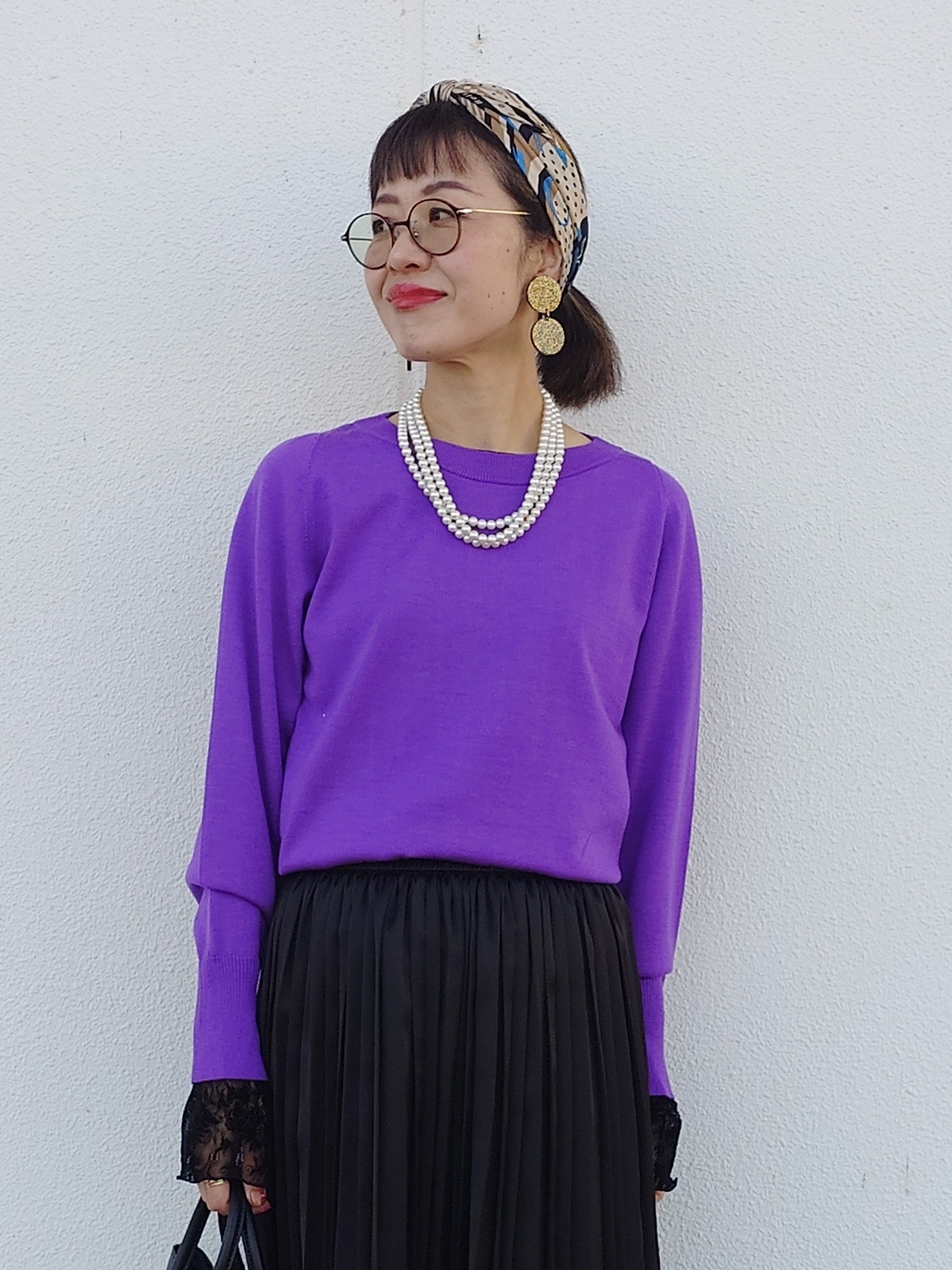 MUTSUKOさんの「UNTITLED｜【アンサンブル可能/オンオフ使える】シルクウールカシミヤプルオーバー」を使ったコーディネート
